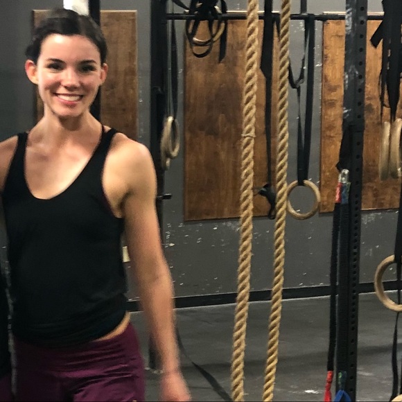 Meet your Posher, Brooke - Picture 2 of 2